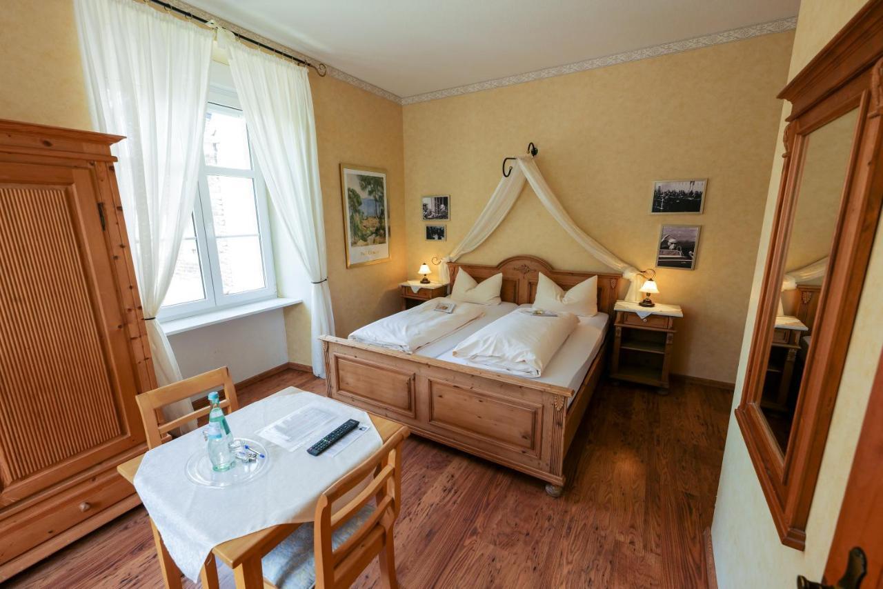 Hotel Alte Buergermeisterei Эдигер-Эллер Экстерьер фото